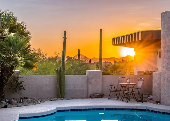 Holiday home Carefree Crest: Jaw Dropping Views Pool 2 Casitas Outdoor Living Scottsdale